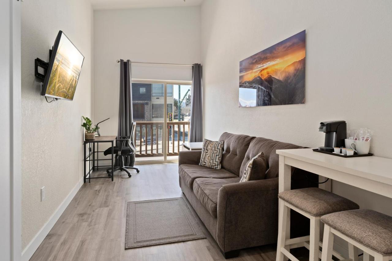 Cedar Street & Hotel 3*